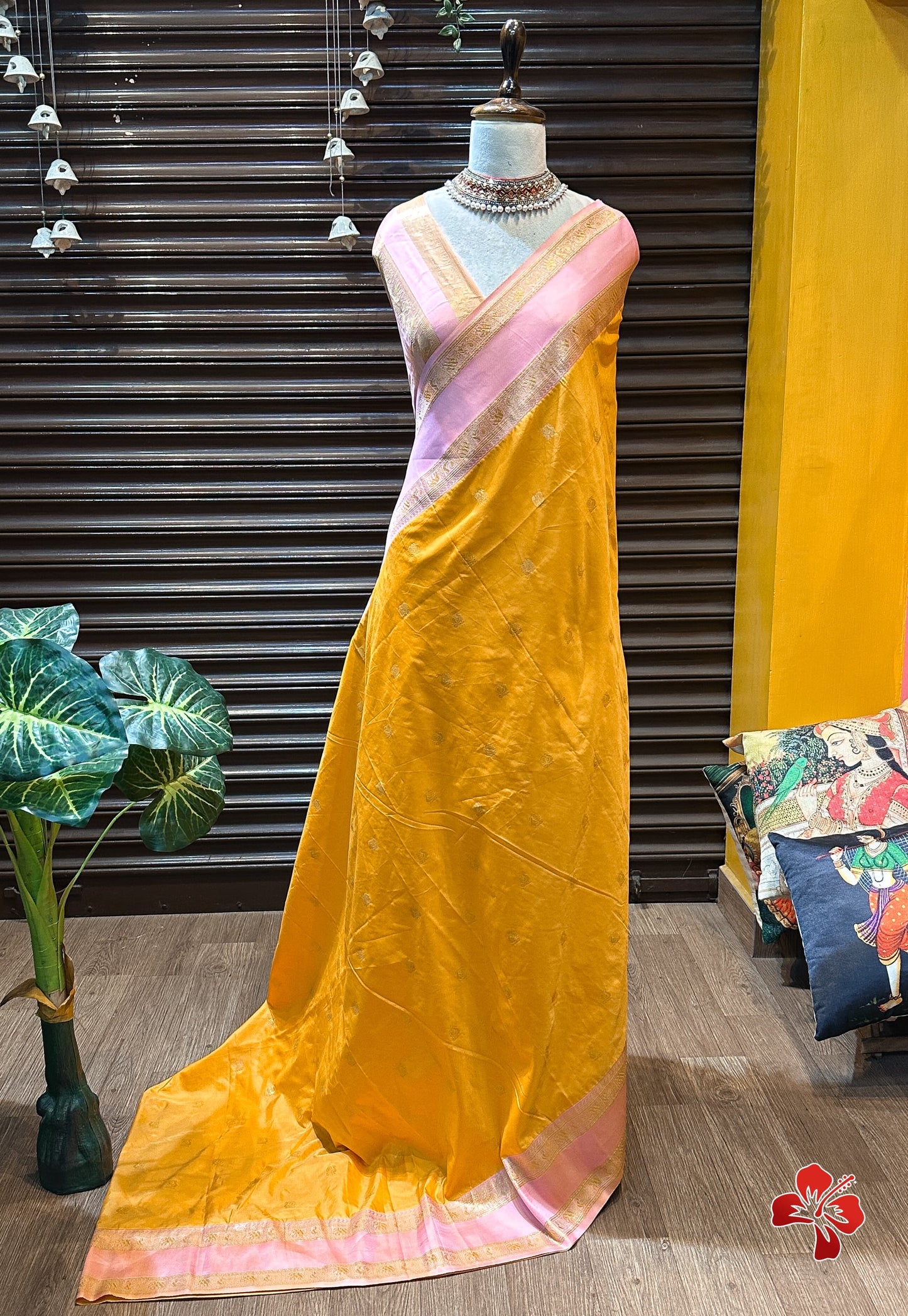 Semi kanchi silk saree with contrast border