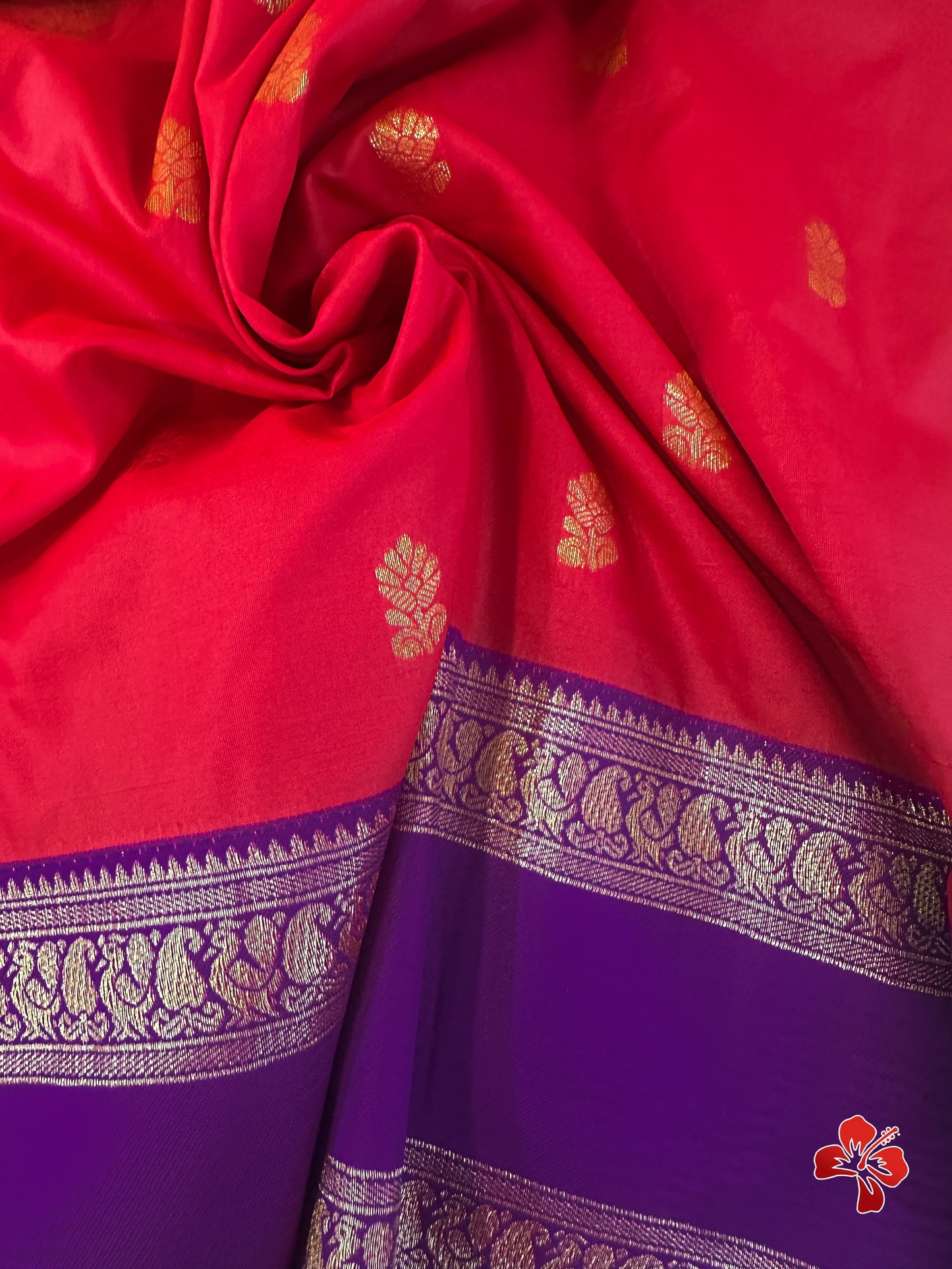 Semi kanchi silk saree with contrast border