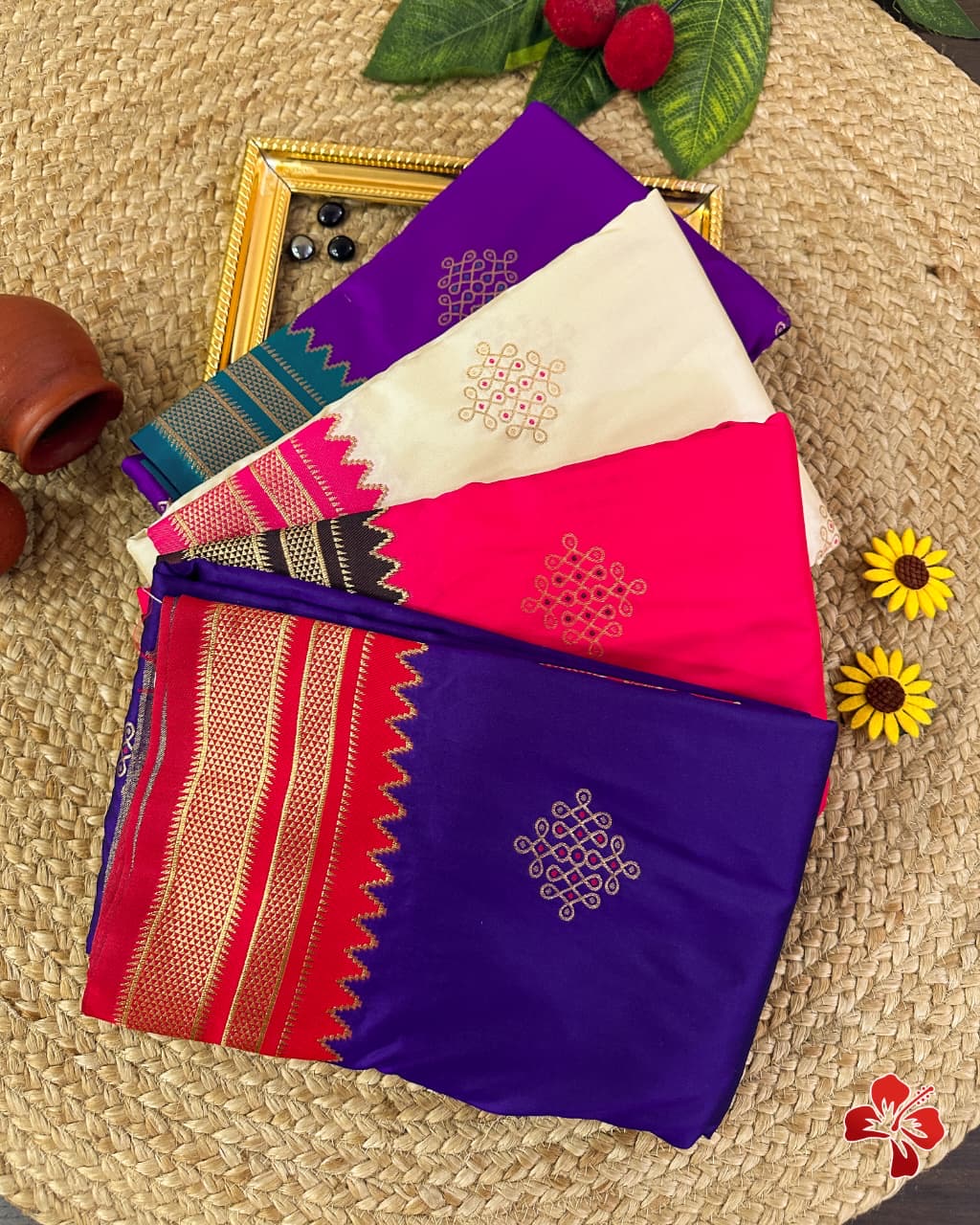 Soft semi silk saree - kolam