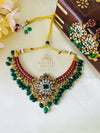 Beautiful kemp necklace- green beads