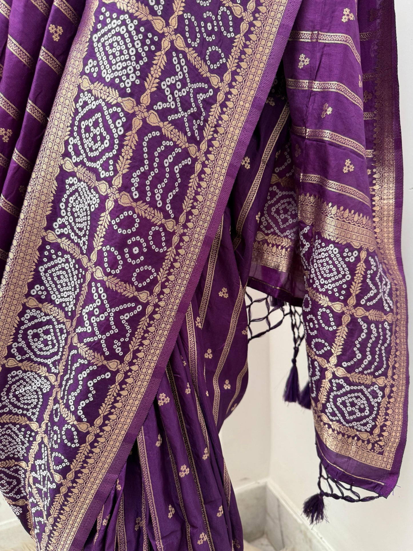 Banarasi semi Katan georgette saree with bandhini prints