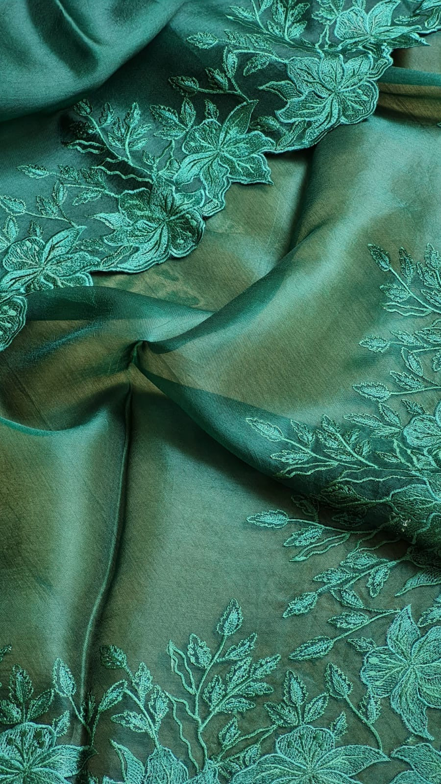 Pure organza silk saree with embroidery scallop border