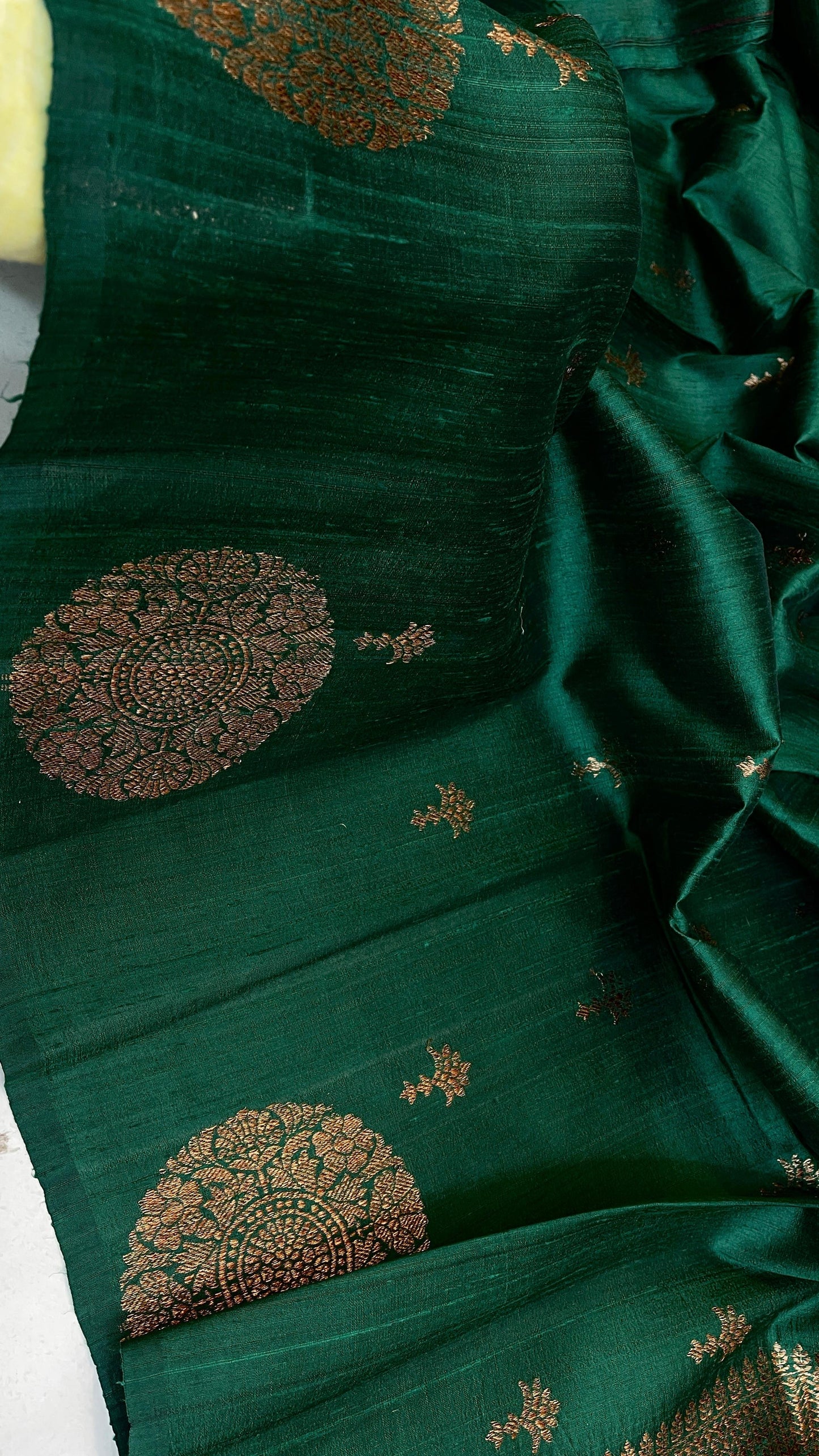 Raw Silk Saree with Banarasi weaves
