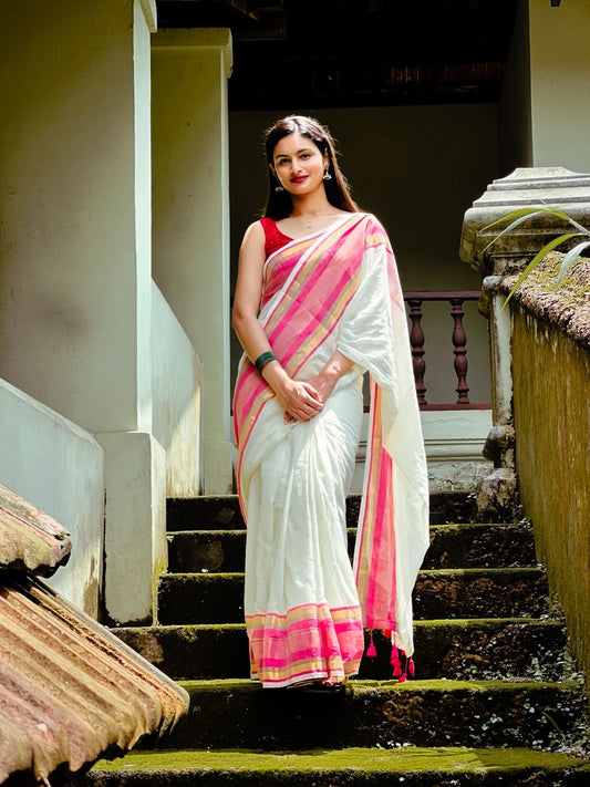Soft mul cotton saree with beautiful pink zari border
