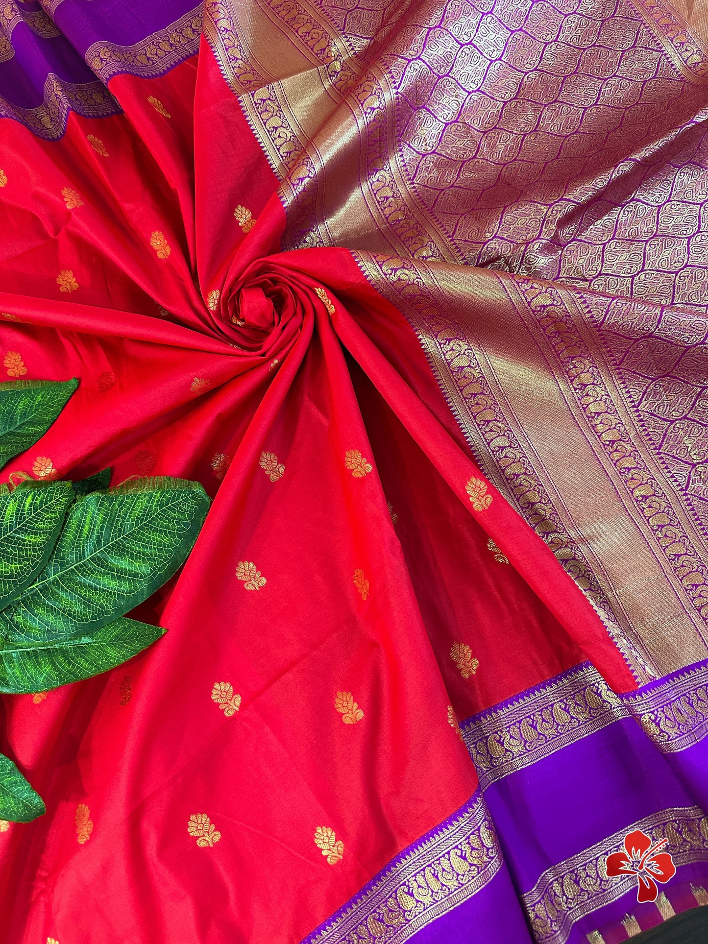 Semi kanchi silk saree with contrast border