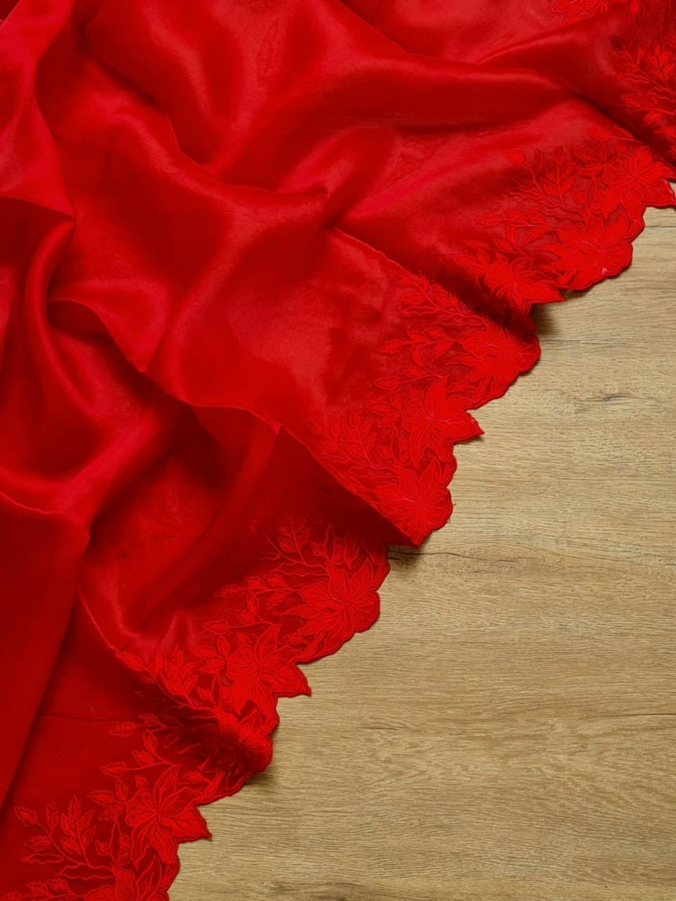Pure organza silk saree with embroidery scallop border
