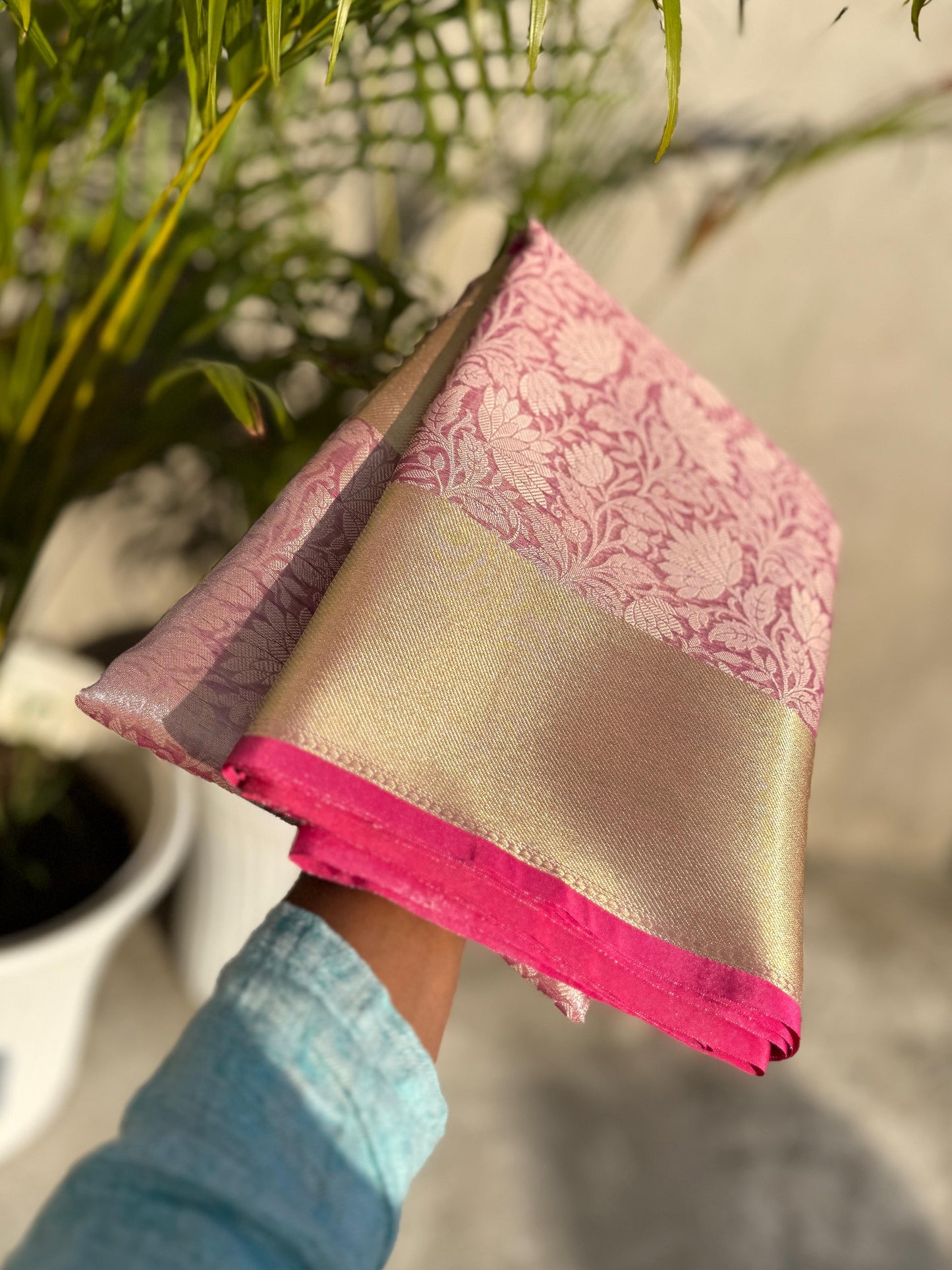 Semi Banarasi Tissue silk saree