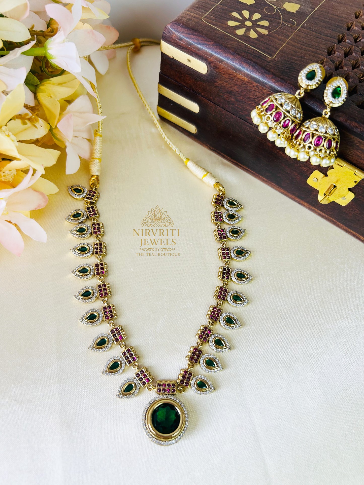 Premium palakka AD necklace!