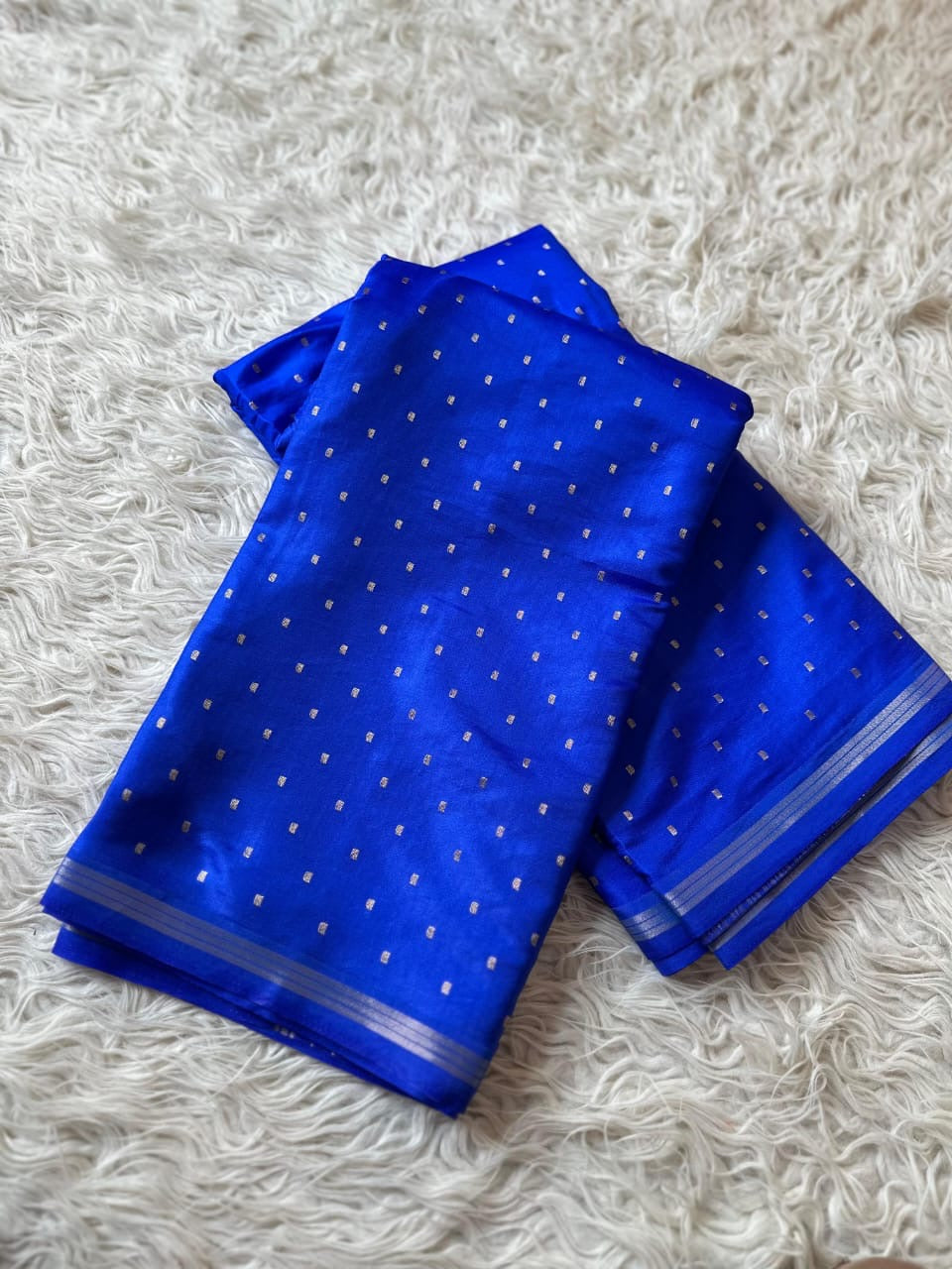 Banarasi semi katan silk with buttas