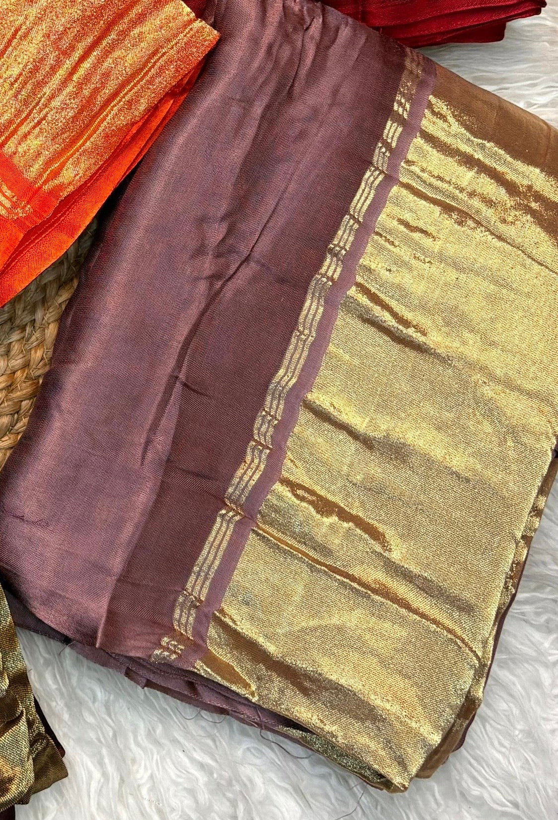 Beautiful Plain Modal silk saree with tissue pallu (Prebooking)