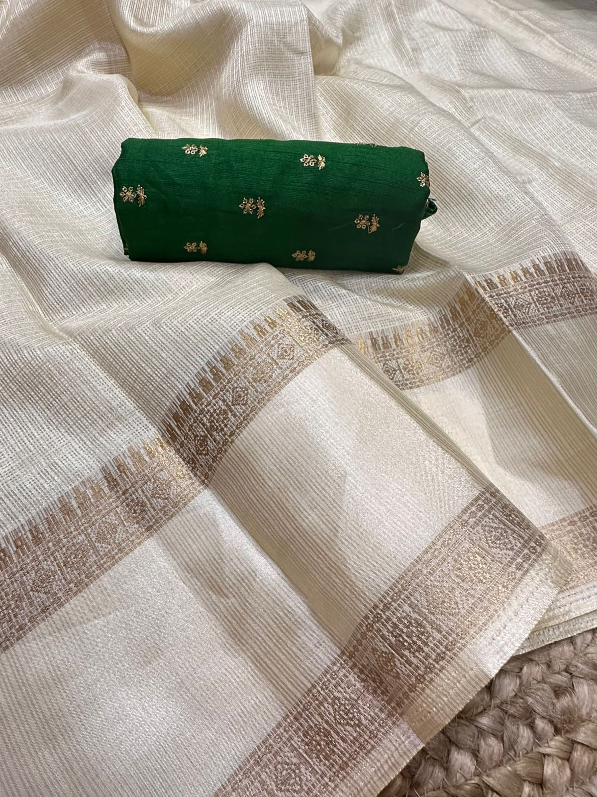 Kota self checks saree with bentex border