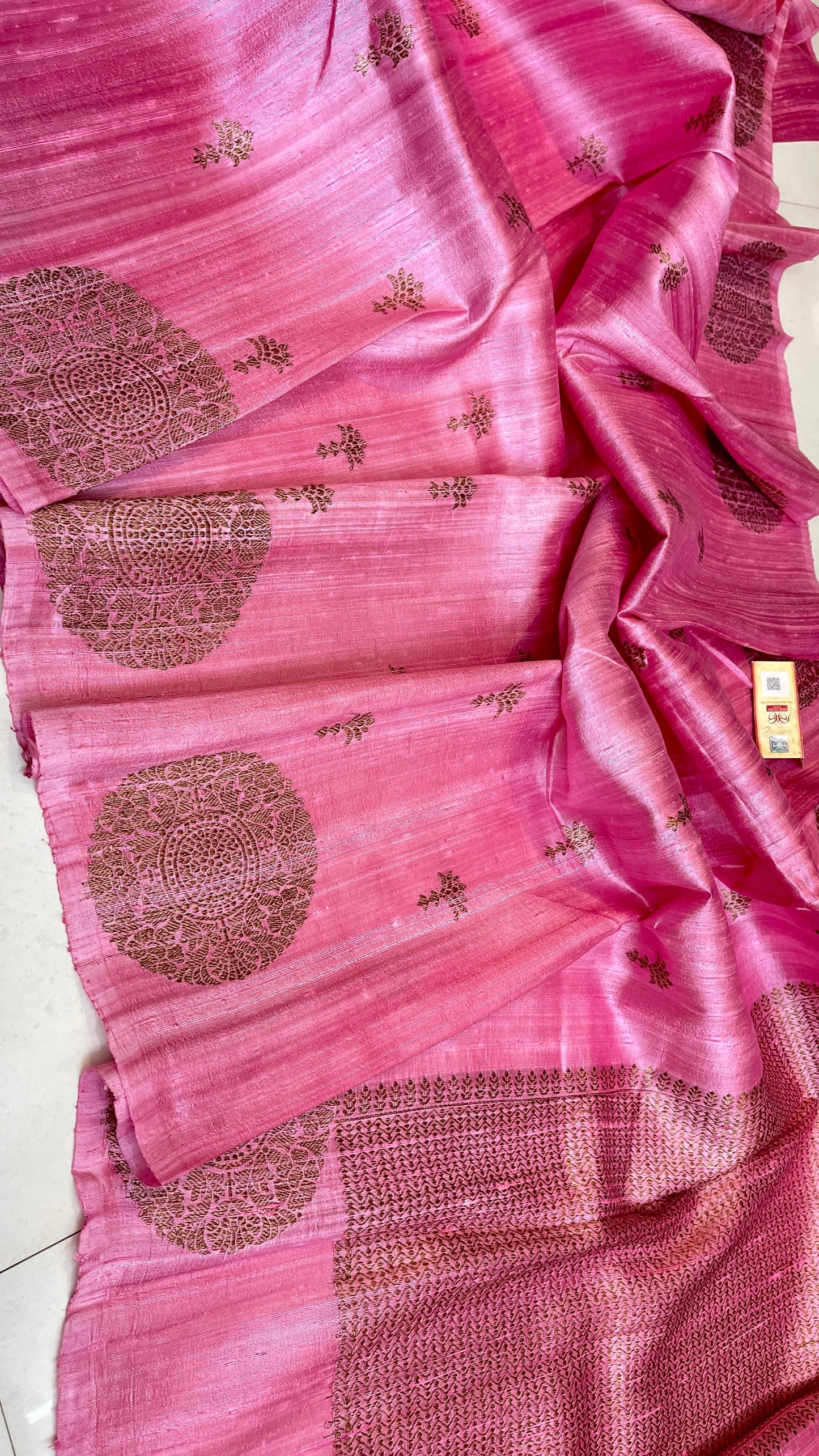Raw Silk Saree with Banarasi weaves