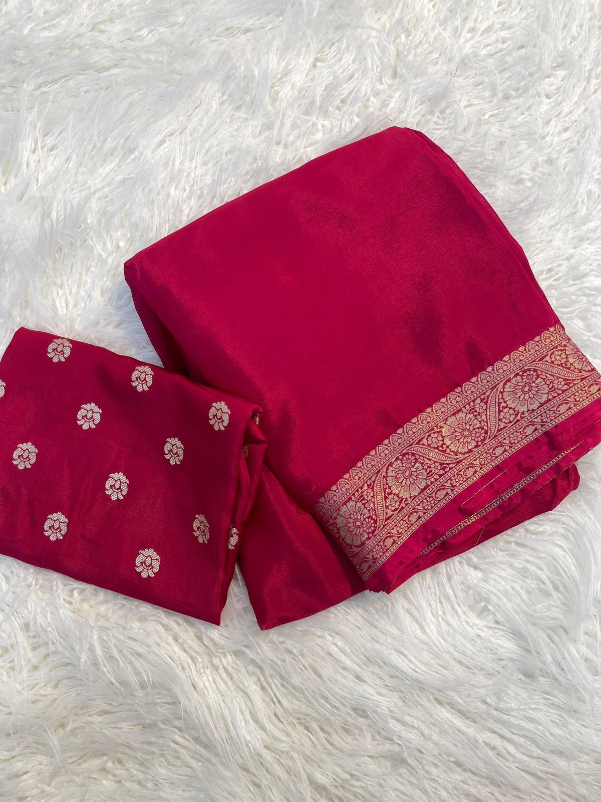 Soft Viscous crushed chinon silk saree