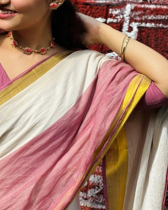 Pure mul cotton saree Big dusty pink border and wine tassels