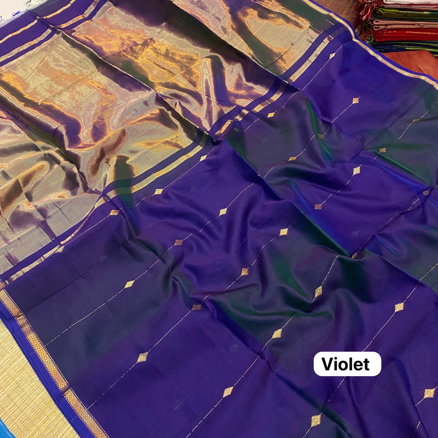Pure Maheshwari silk cotton with small border butti lines