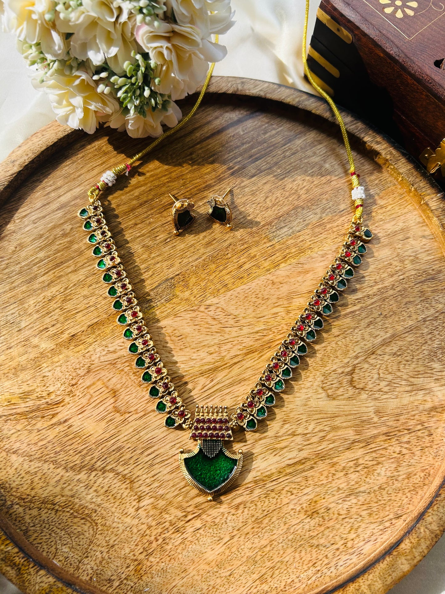 Classic Palakka necklace - Green