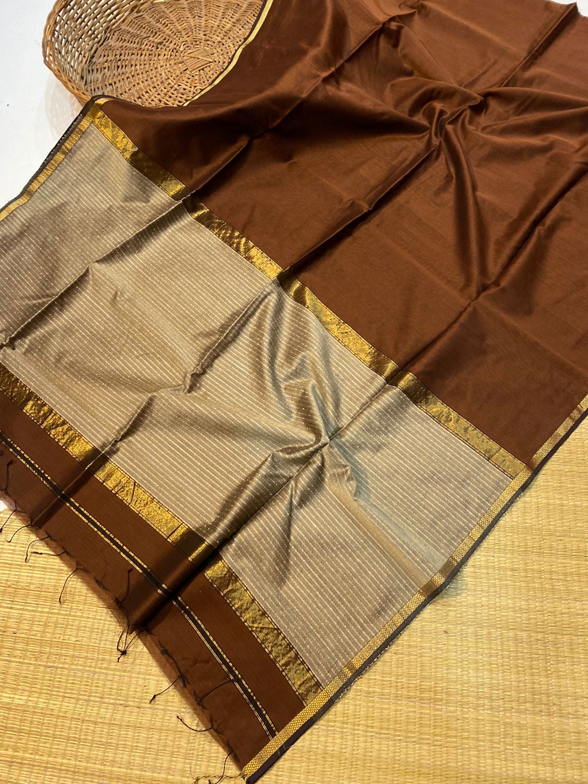 Pure Maheshwari Silk cotton with small border