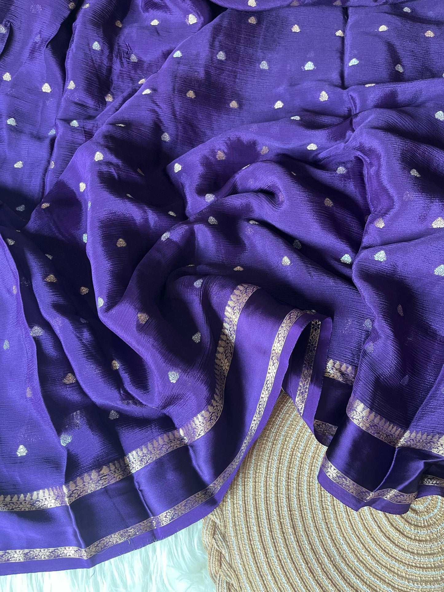 Soft viscous chinon silk saree