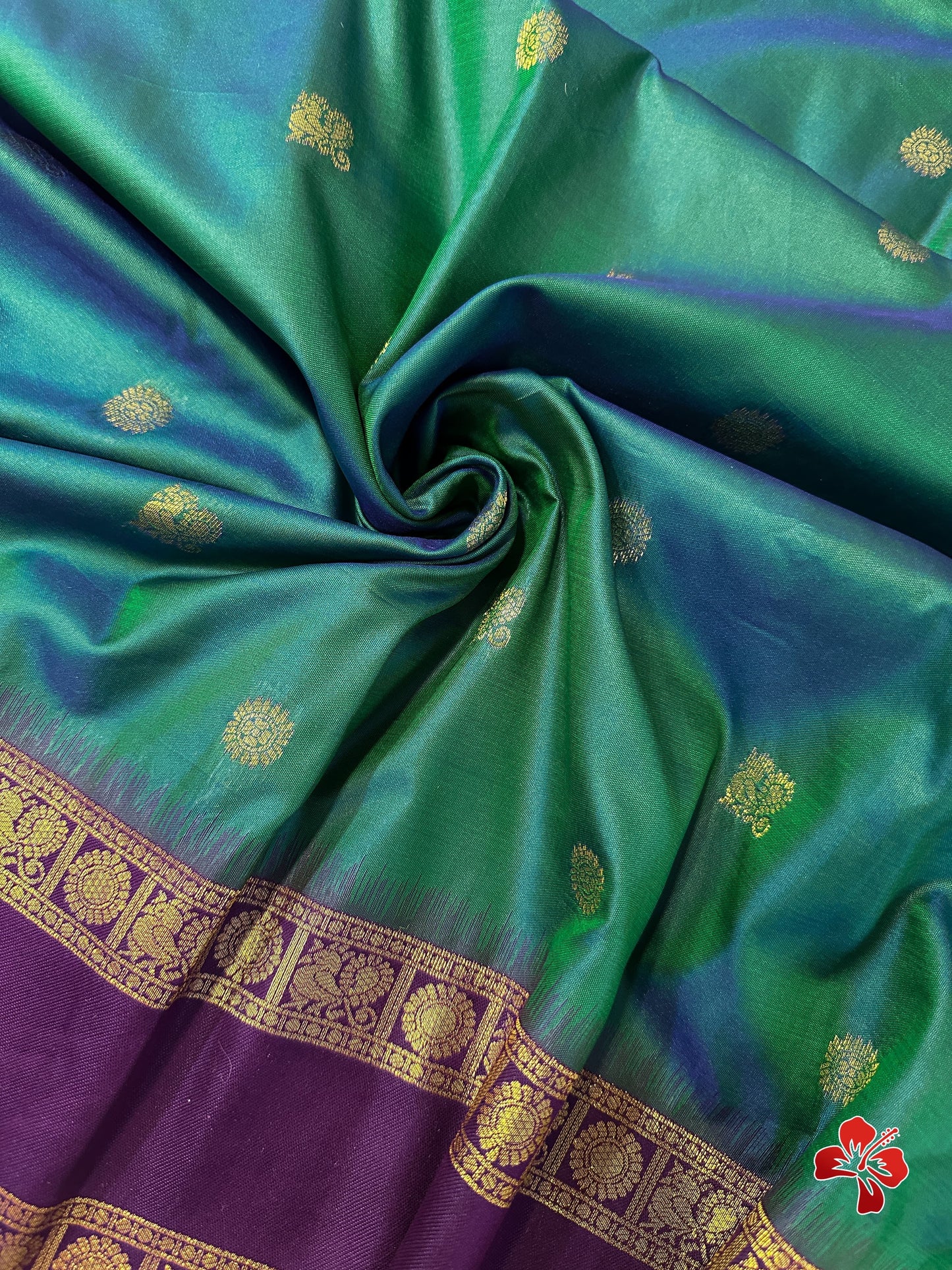 Semi kanchi silk saree with contrast border