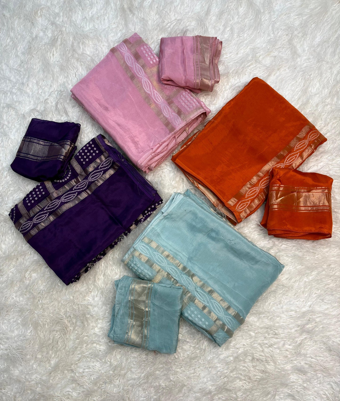 Beautiful viscous crape silk saree with Bandhini pallu