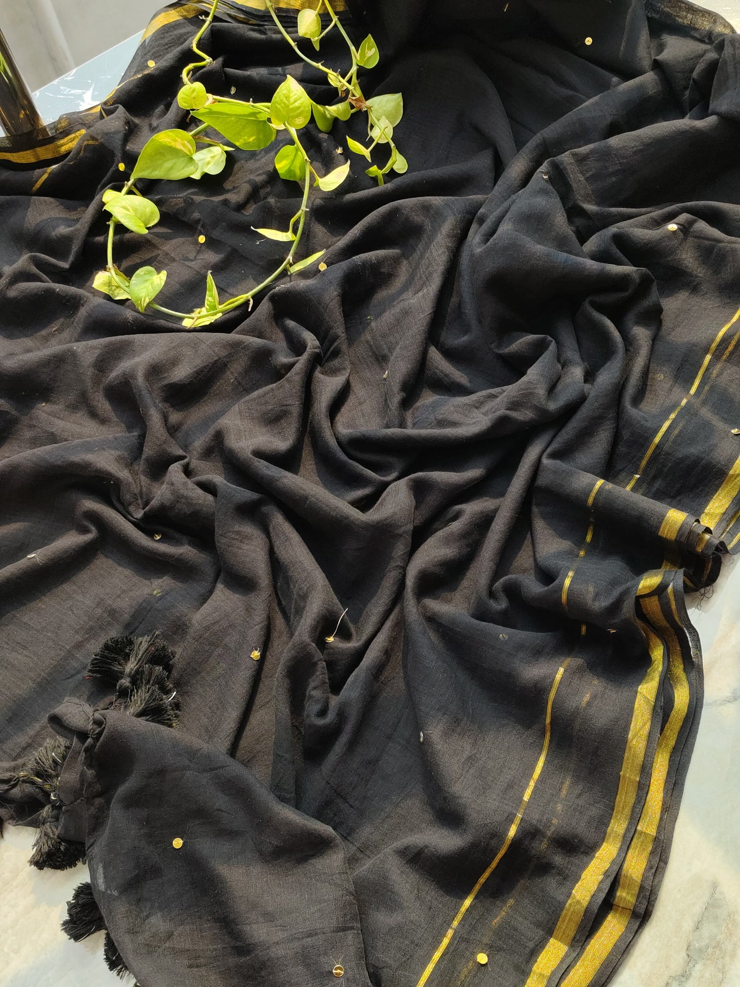 Soft Mul cotton with double zari border