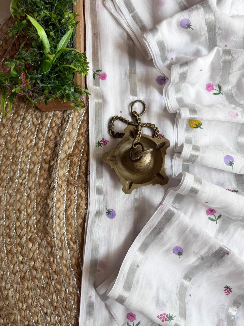 Pure mul cotton saree with cute prints and silver zari stripes