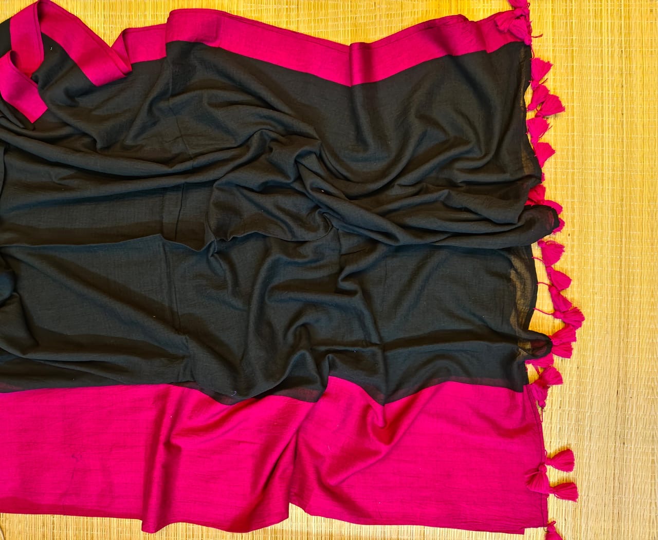 Pure mul cotton saree Black and Pink