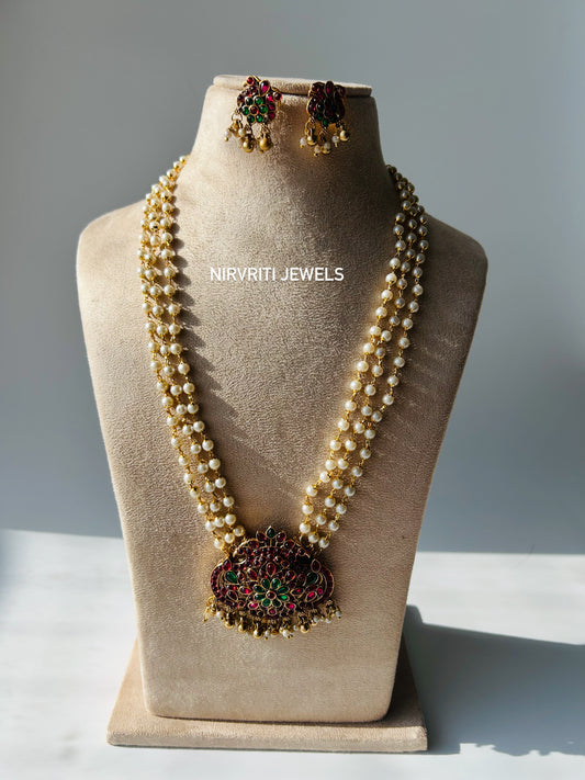 A timeless pearl haaram with antique temple-inspired pendant - 2