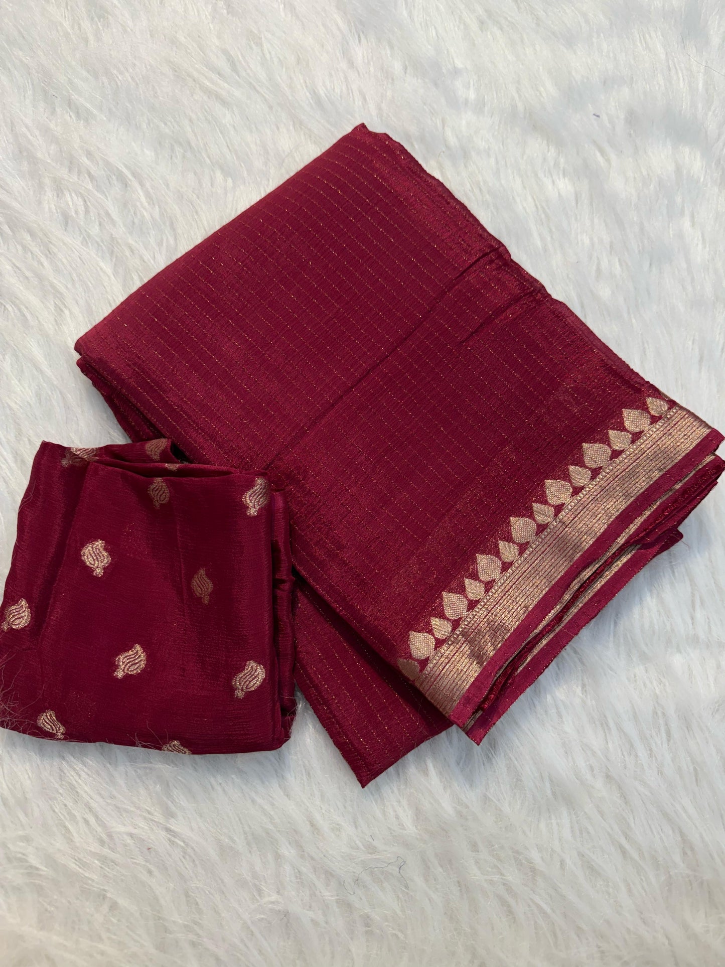 Premium viscous crushed chinon silk with lurex zari lines - 2
