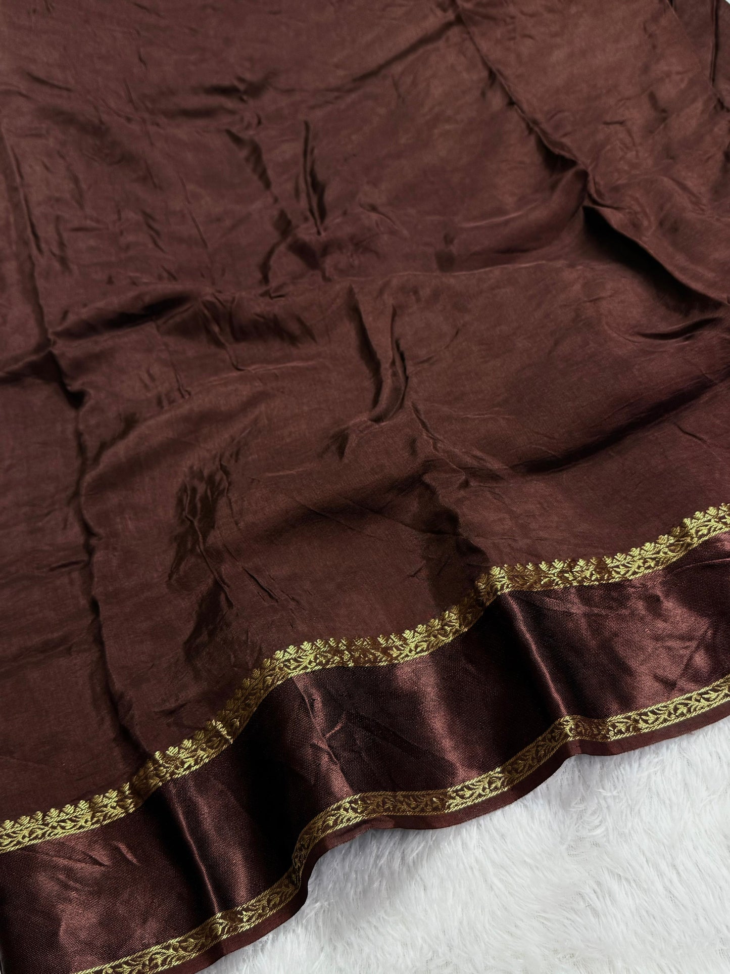 Beautiful soft viscous Russian silk saree with satin border (Prebooking)