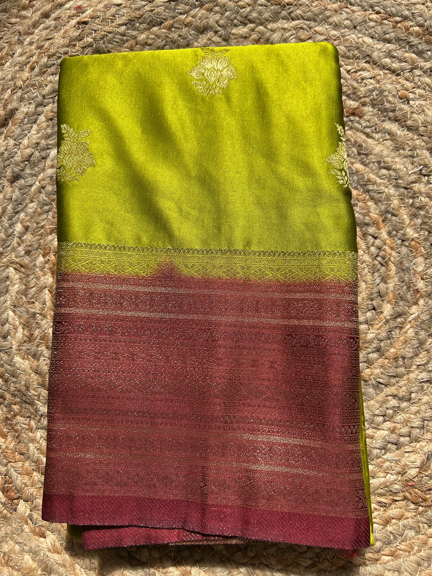 Soft and flowy crepe silk saree with Banarasi weavings
