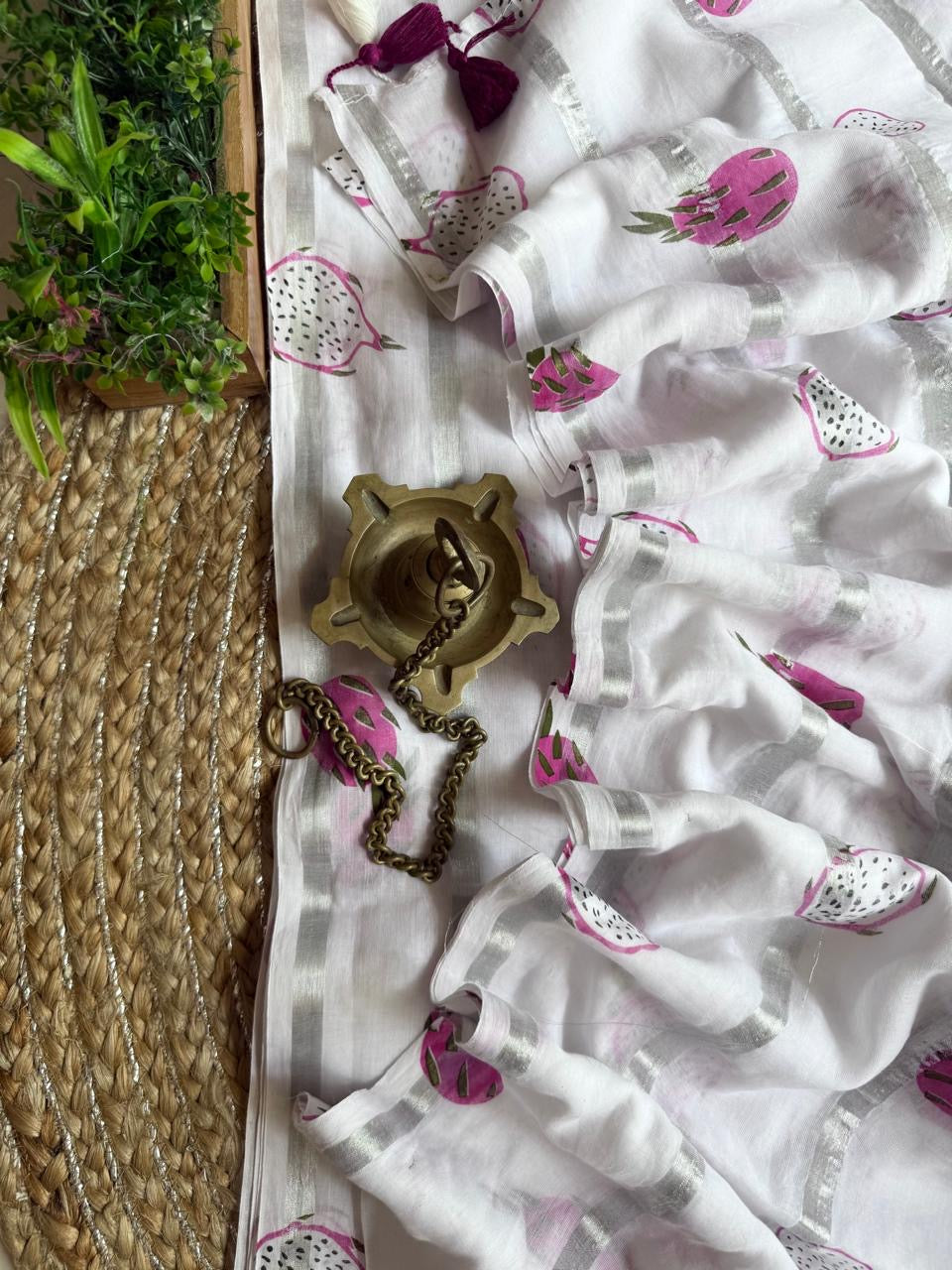Pure mul cotton saree with cute prints and silver zari stripes