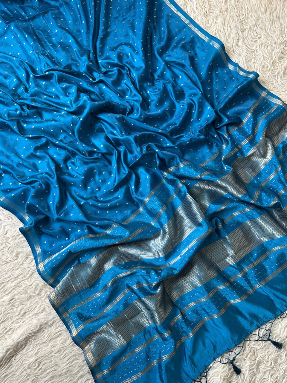 Banarasi semi katan silk with buttas