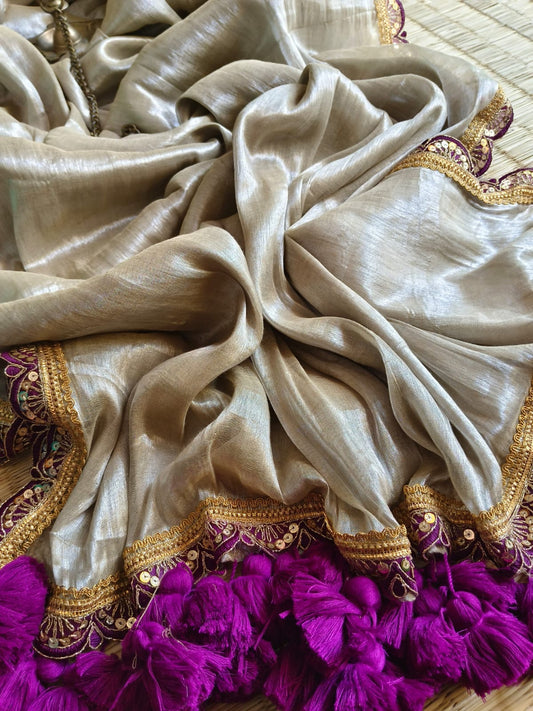 Mul tissue with lace border - 1
