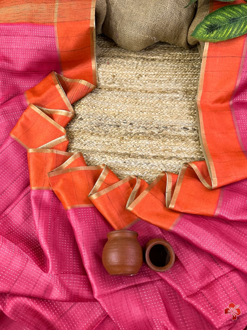 Beautiful semi matka saree with small zari weavings in body and contrast border