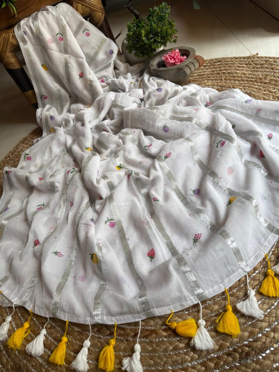 Pure mul cotton saree with cute prints and silver zari stripes