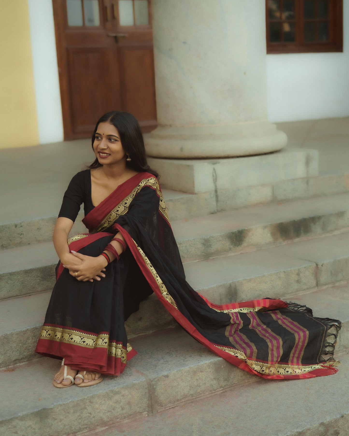 Narayanpet elephant border saree - Black
