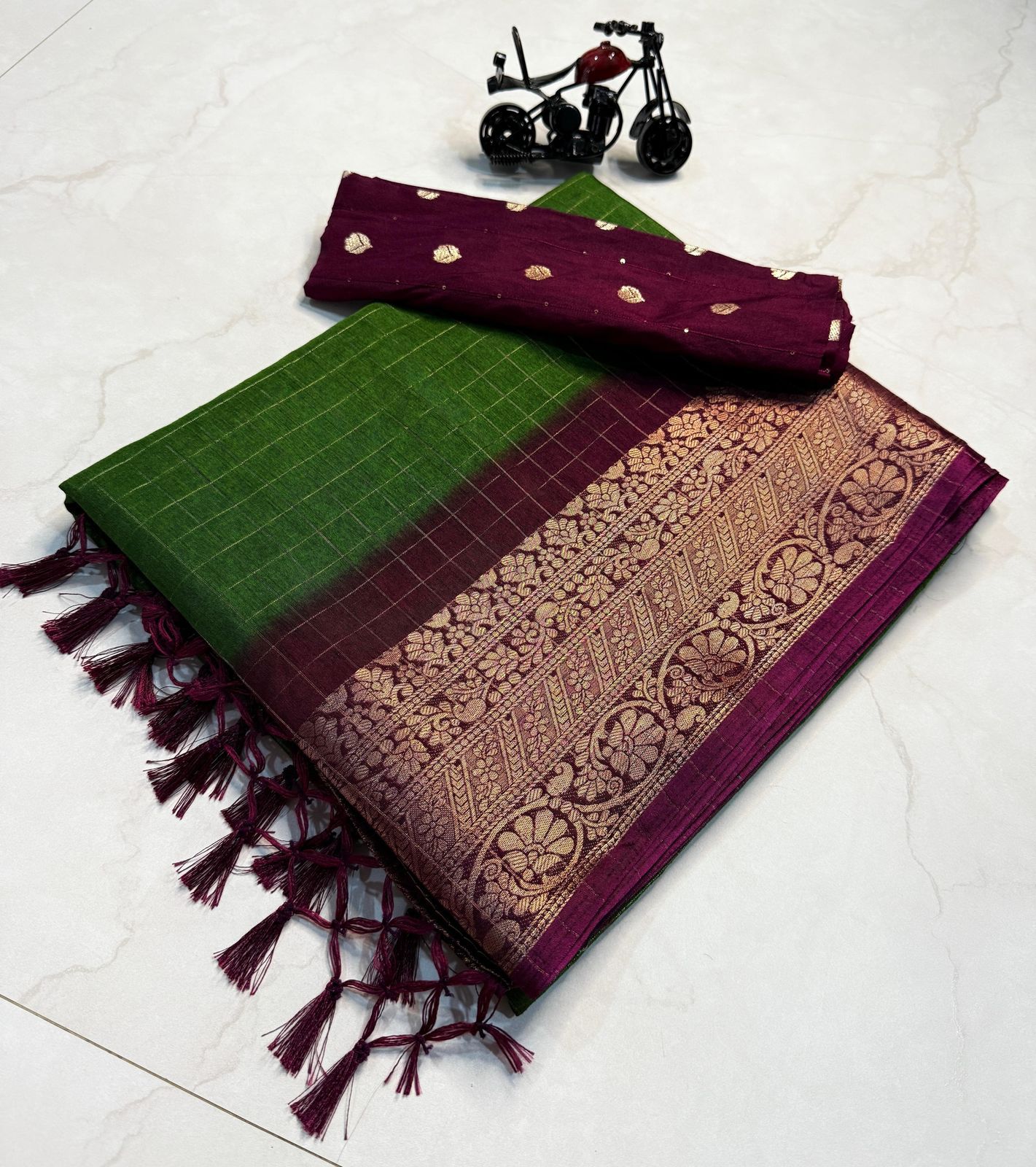 Beautiful dola silk saree with checks