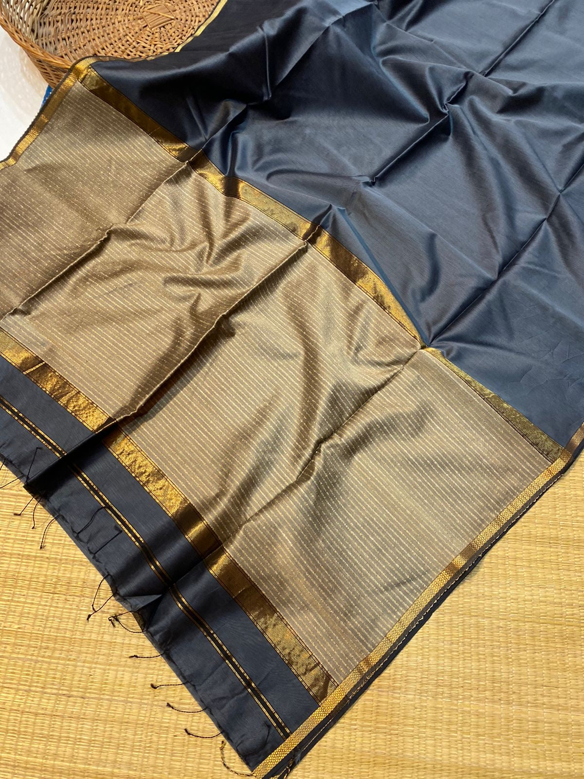 Pure Maheshwari Silk cotton with small border