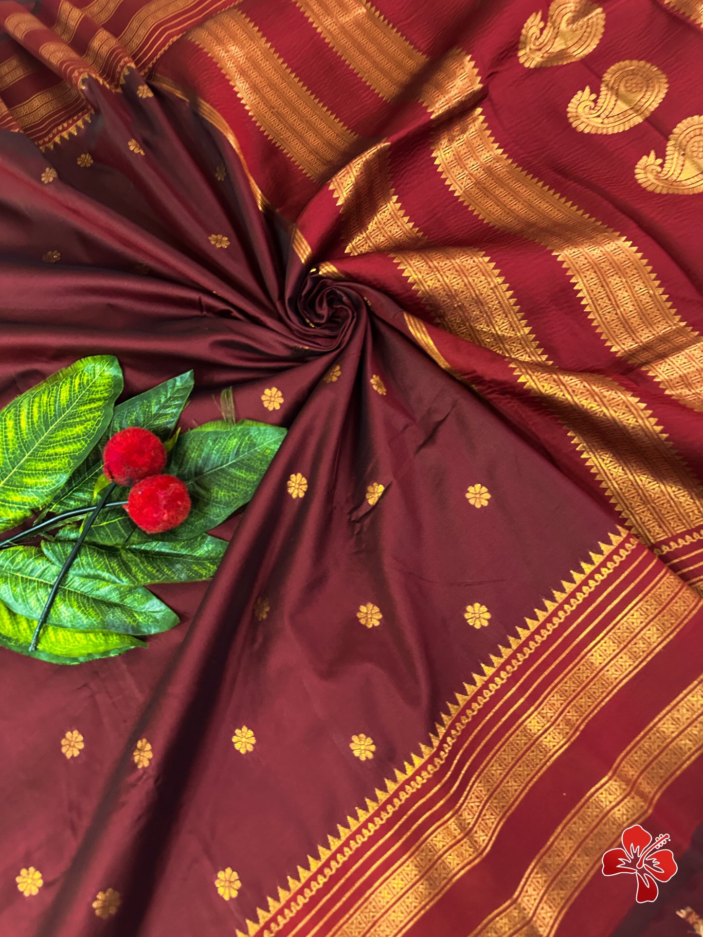 Soft semi silk saree with chakra buttis - maroon