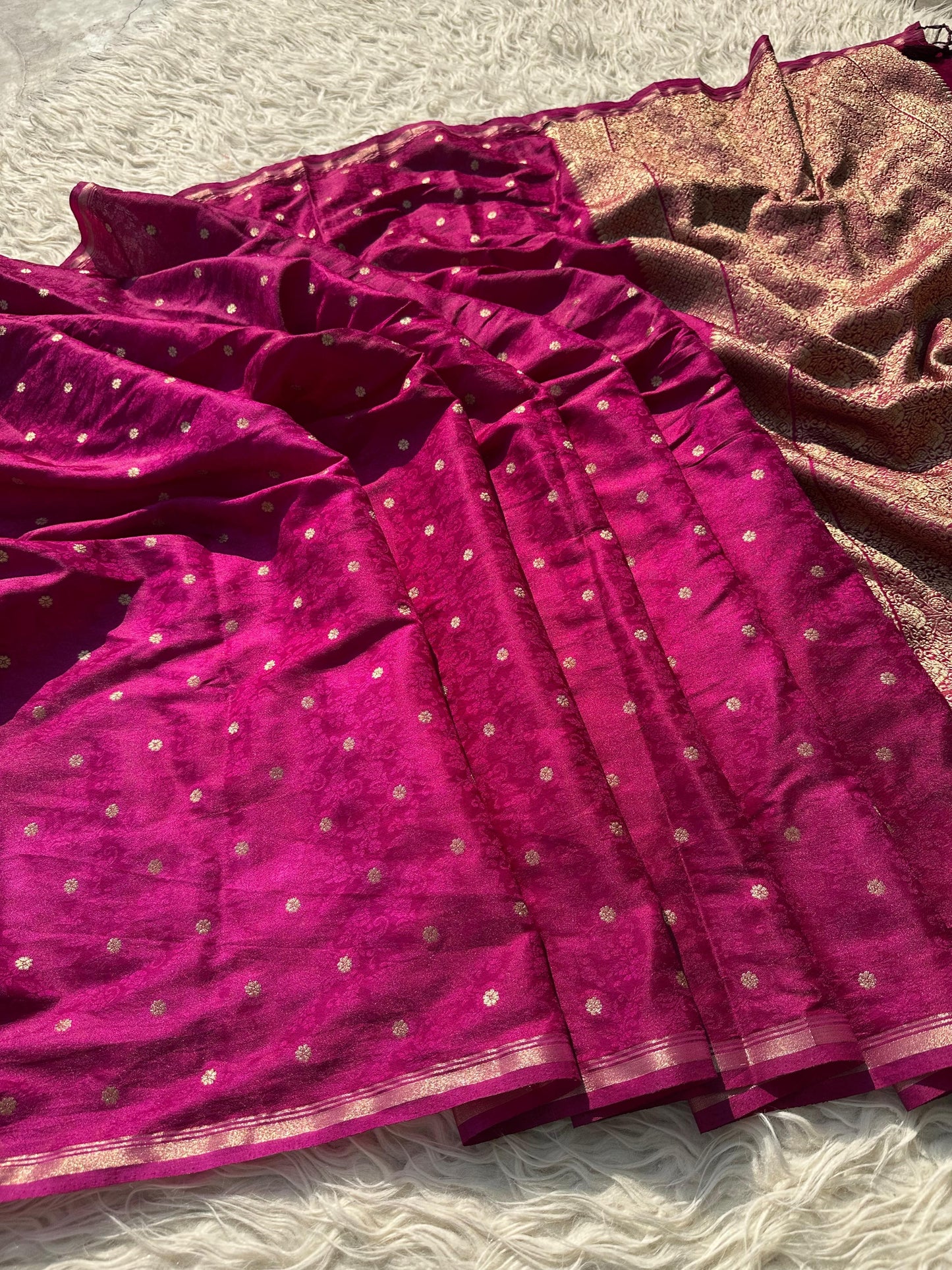 Banarasi semi katan silk with buttas