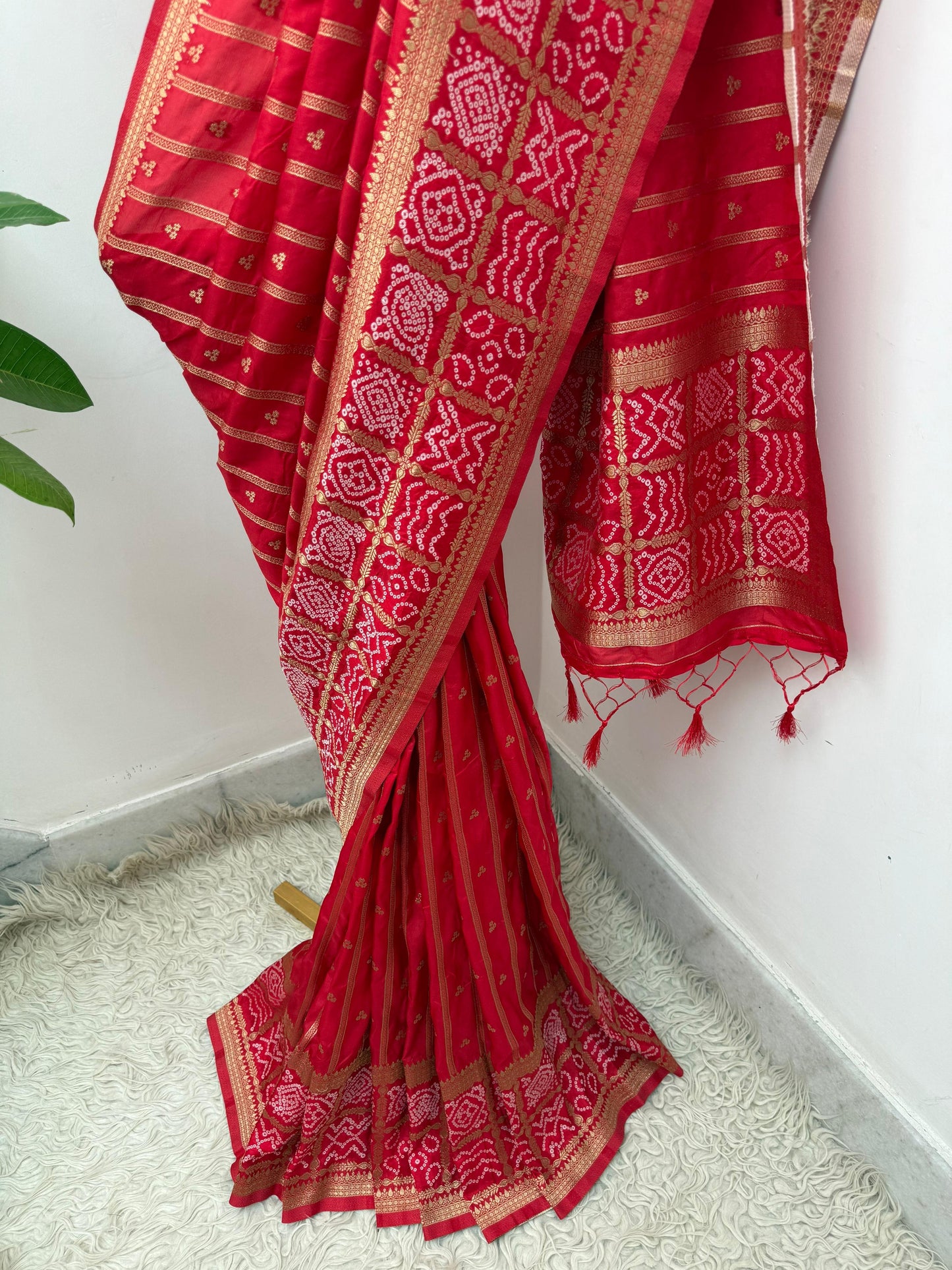 Banarasi semi Katan georgette saree with bandhini prints