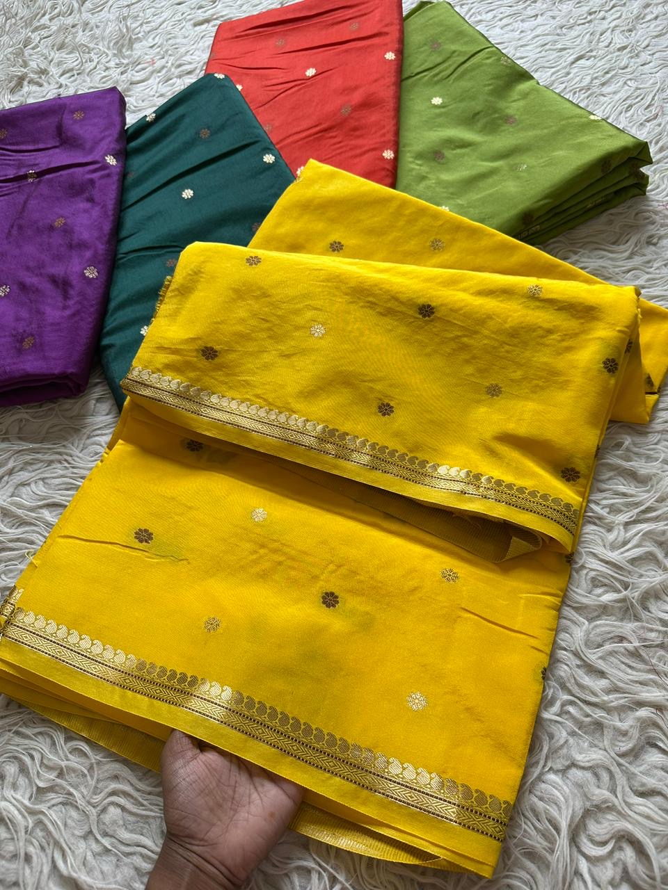 Premium semi crape Banarasi silk saree with small buttis and border