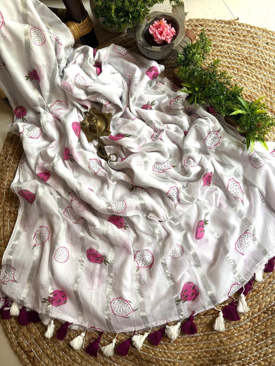 Pure mul cotton saree with cute prints and silver zari stripes