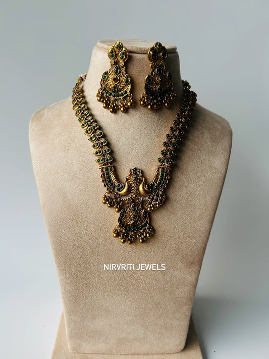 Peacock elegance temple set - green