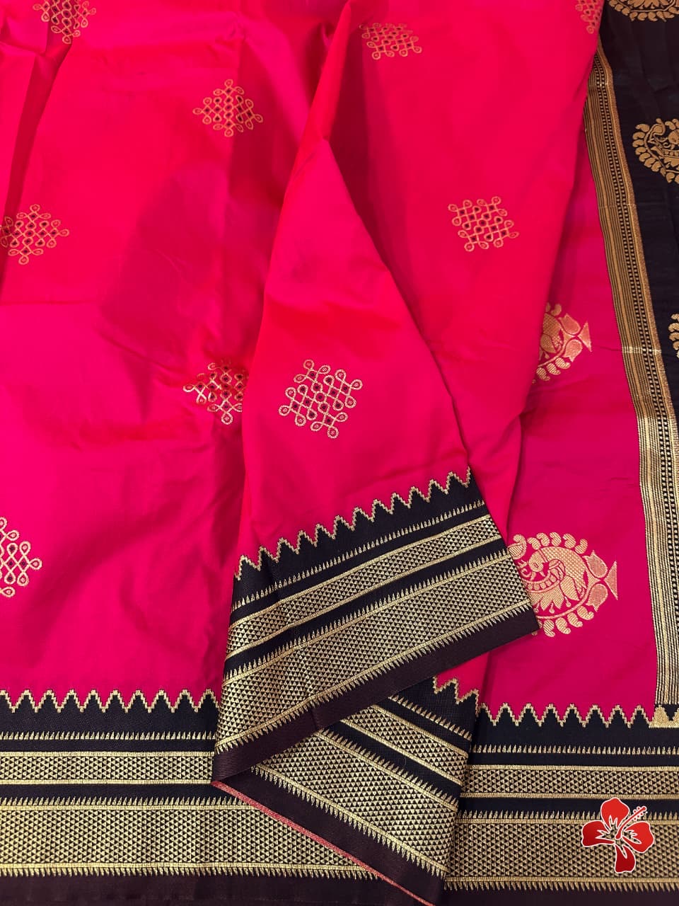 Soft semi silk saree - kolam