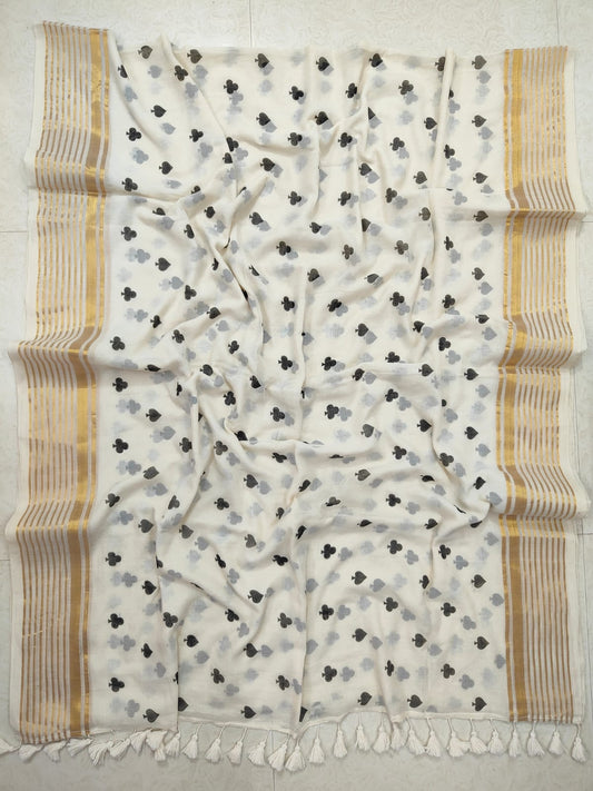 Pure and authentic mul cotton saree with spade and clover prints