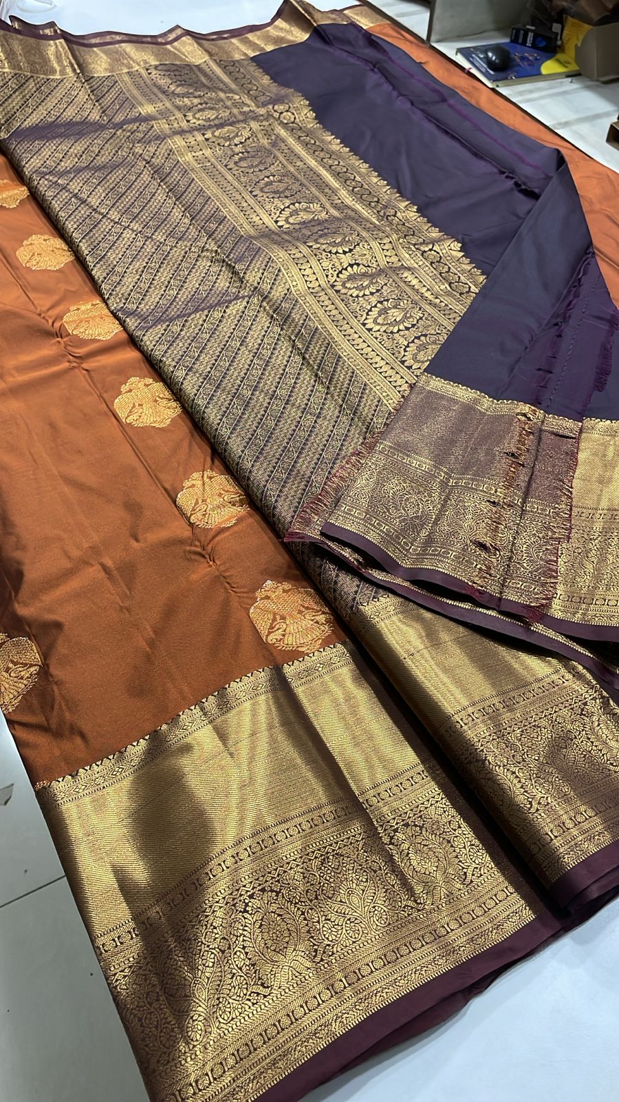 Beautiful vintage rust orange silk saree with contrast border and blouse