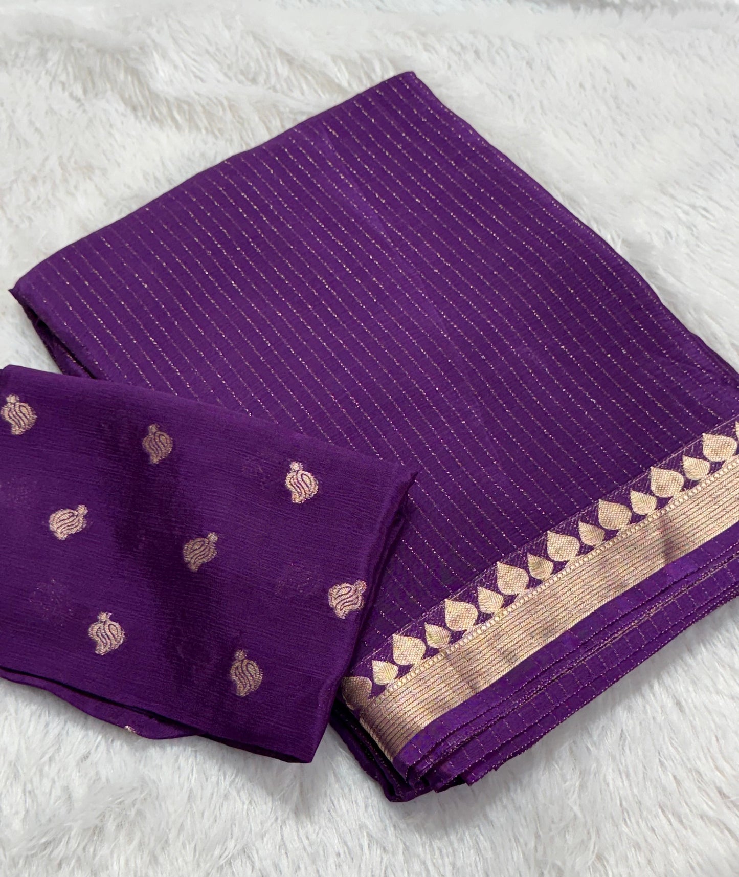 Premium viscous crushed chinon silk with lurex zari lines - 2