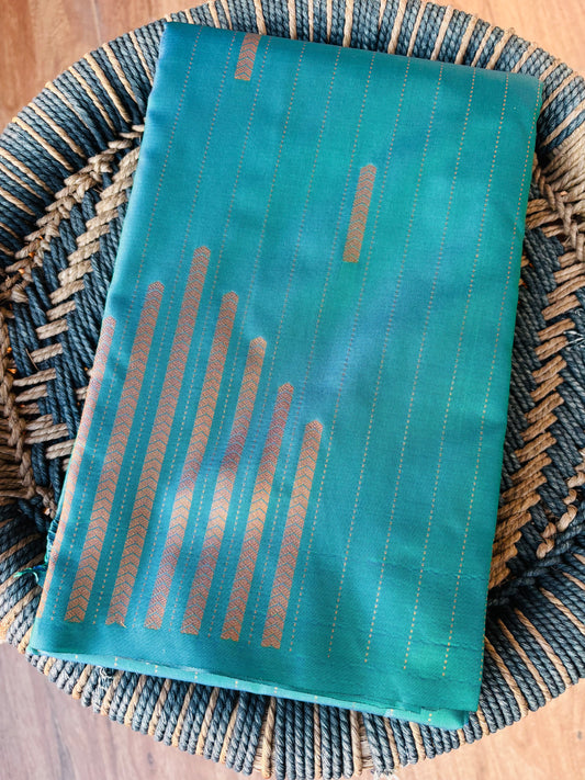 Arani pattu saree - copper weaves